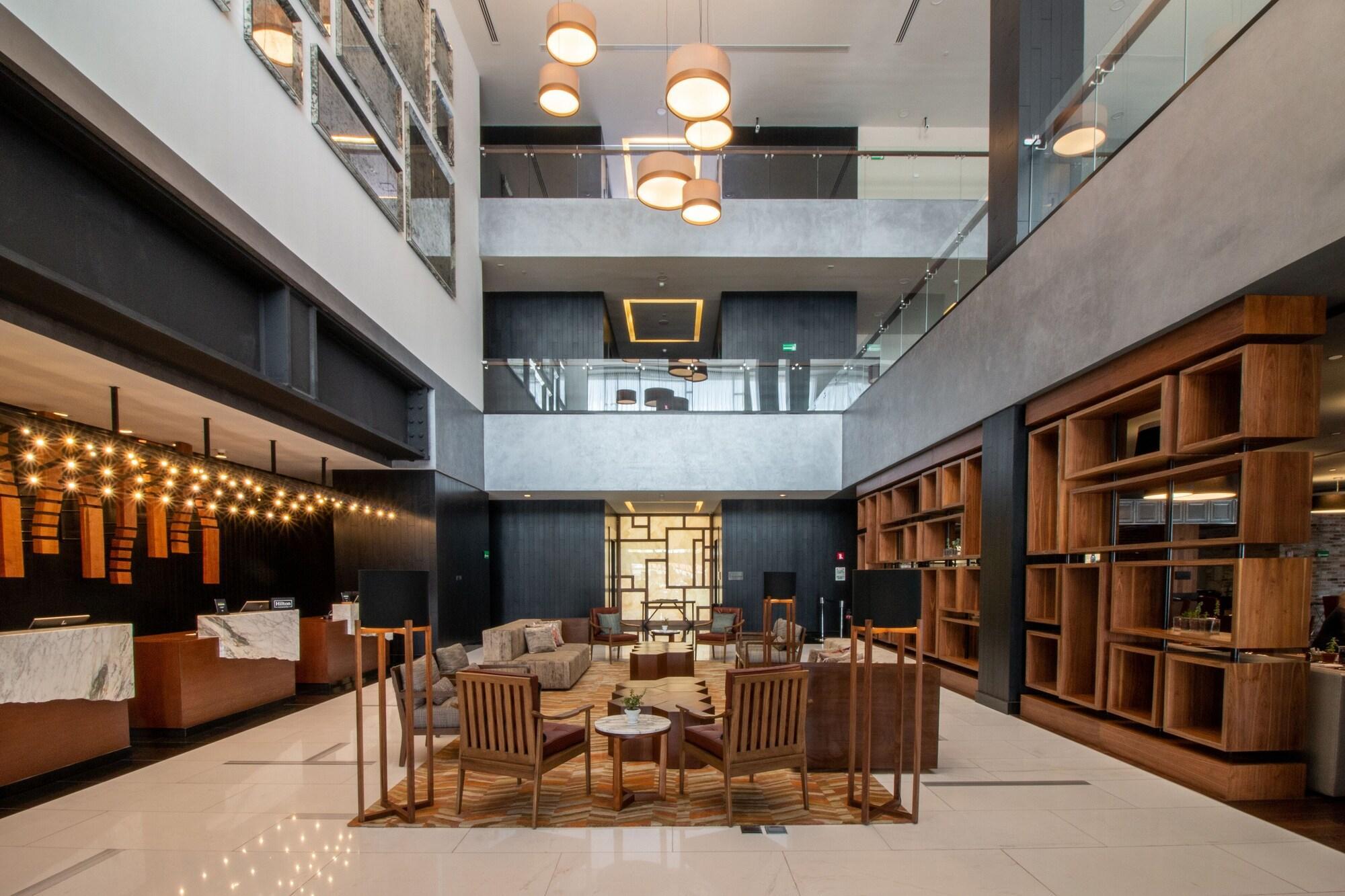 Doubletree By Hilton Celaya Селая Экстерьер фото